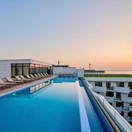 Ap Family Glamour In Infinity Pools & Navodari